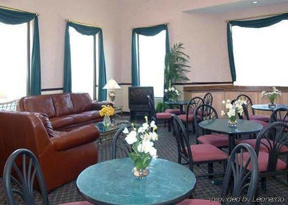 Econo Lodge Inn & Suites Gulfport Ngoại thất bức ảnh