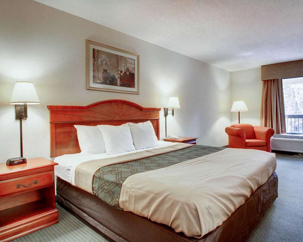Econo Lodge Inn & Suites Gulfport Phòng bức ảnh